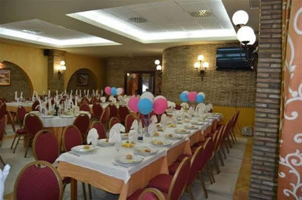 קואבס דל אלמאנסורה Hotel La Parra מראה חיצוני תמונה